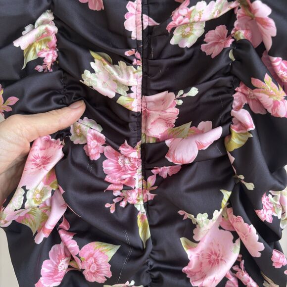 ❄️SALE❄️For Love & Lemons 'Melrose' Dress - Satin Bodycon Cocktail Puff Sleeve - Picture 7 of 7